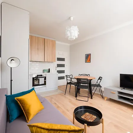 Appartamento Wola Ratusz Comfort By Bookinghost *